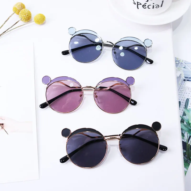 Children's sunglasses round frame mouse cute personality boys and girls baby sunglasses anti-UV fashion
Children's sunglasses round frame mouse cute personality boys and girls baby sunglasses anti-UV fashion