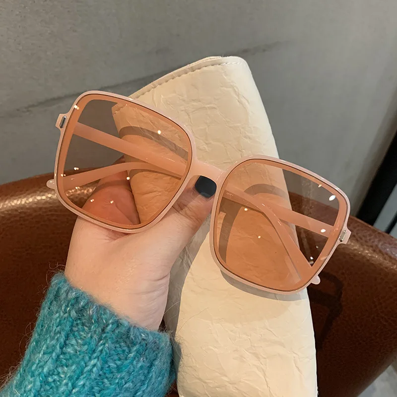 Oversized Sunglasses Women Luxury Designer Vintage Square Sun Glasses Classic Eyewear for Lady UV400 Big Frame
Oversized Sunglasses Women Luxury Designer Vintage Square Sun Glasses Classic Eyewear for Lady UV400 Big Frame