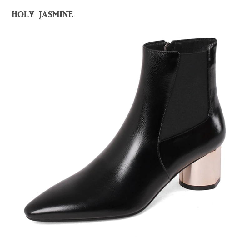 Fashion Women Boots Casual Leather High Heels Autumn Shoes Woman Pointed Toe Side Zipper Ankle Boots Black Brown Zapatos Mujer
Fashion Women Boots Casual Leather High Heels Autumn Shoes Woman Pointed Toe Side Zipper Ankle Boots Black Brown Zapatos Mujer