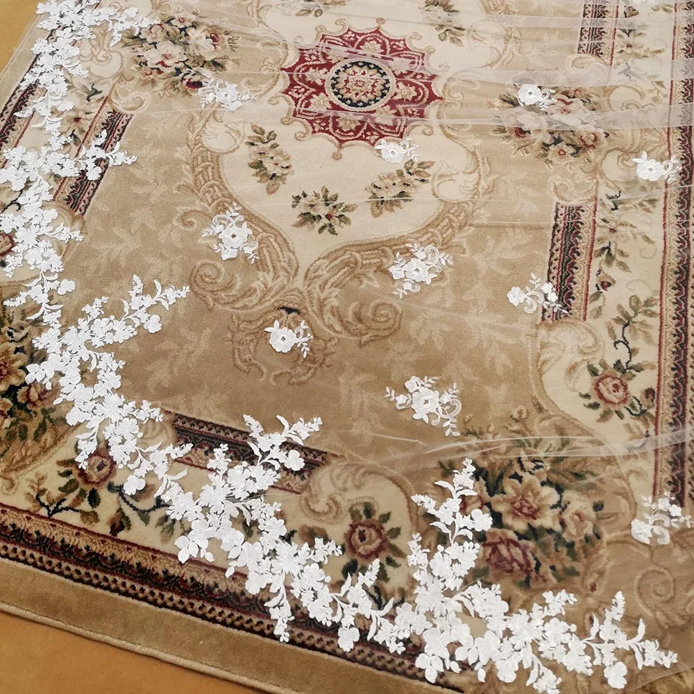 Real Photos Long Lace Appliques Wedding Veil White Ivory Cathedral Bridal Veil 3.5 Meters Bride Veil Wedding Accessories 2021
Real Photos Long Lace Appliques Wedding Veil White Ivory Cathedral Bridal Veil 3.5 Meters Bride Veil Wedding Accessories 2021