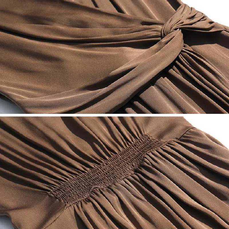 Sexy V-Neck Smooth Satin Dress Women 2021 Summer New Elegant Short Sleeve Midi Dress Female Vintage Slim High Waist A-Line Dress
Sexy V-Neck Smooth Satin Dress Women 2021 Summer New Elegant Short Sleeve Midi Dress Female Vintage Slim High Waist A-Line Dress