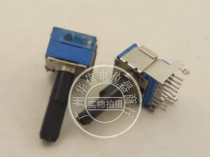 1pcs DELTA 142 type horizontal quadruple potentiometer B50K, handle length 23MMF
1pcs DELTA 142 type horizontal quadruple potentiometer B50K, handle length 23MMF