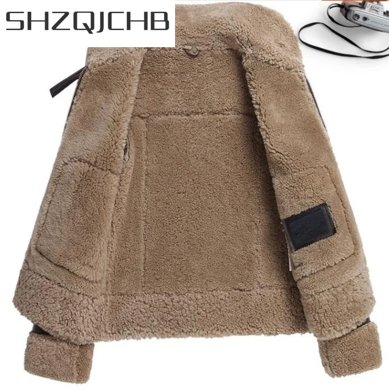 JCHB 2021 Real Merino Sheep Fur Coat Women Luxury Wool Liner Genuine Leather Fur Collar Moto Biker Shearling Jacket Harajuku Fe
JCHB 2021 Real Merino Sheep Fur Coat Women Luxury Wool Liner Genuine Leather Fur Collar Moto Biker Shearling Jacket Harajuku Fe
