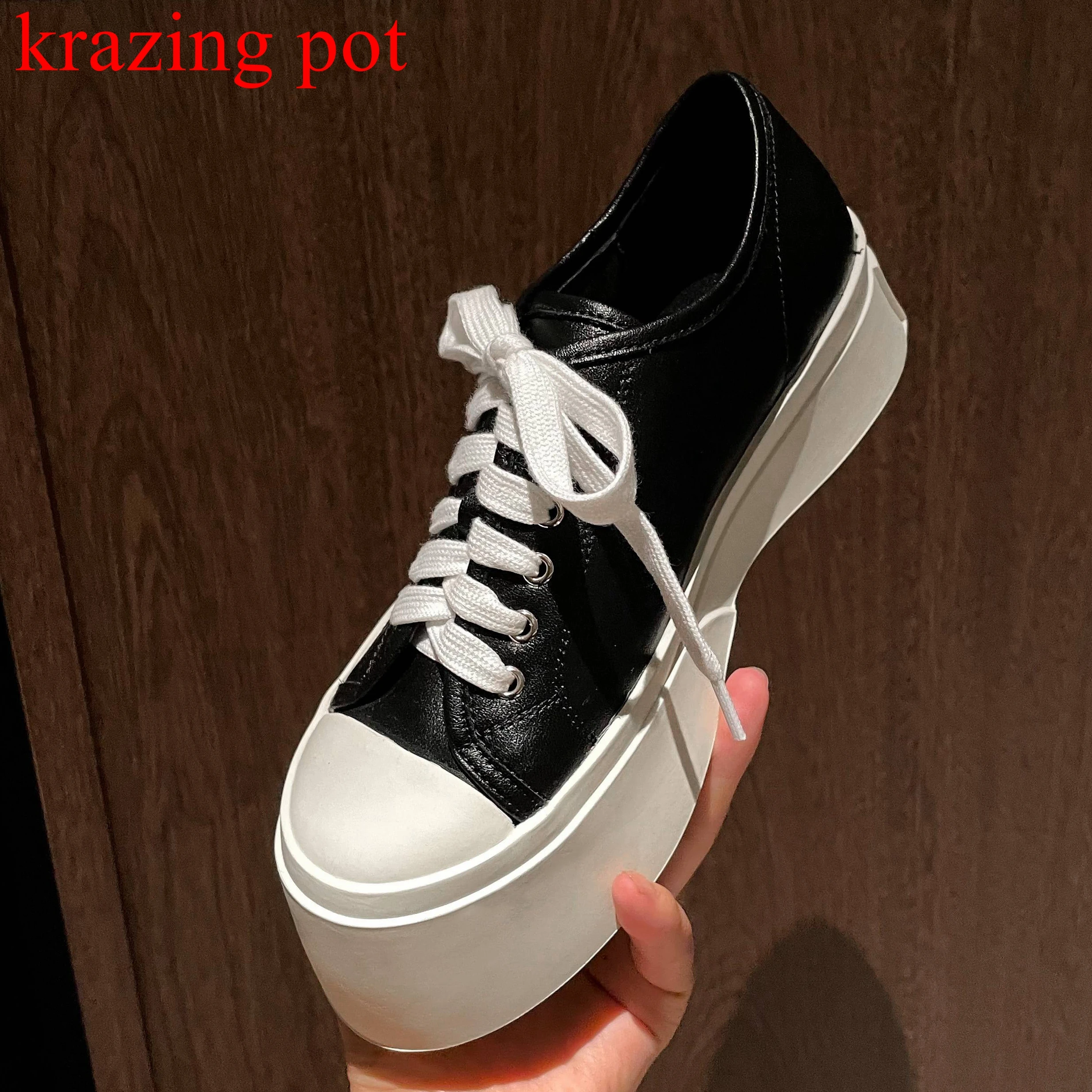 Krazing pot full grain leather casual shoes sneakers platform mixed color cross-tied lace up women classic vulcanized shoes L70
Krazing pot full grain leather casual shoes sneakers platform mixed color cross-tied lace up women classic vulcanized shoes L70