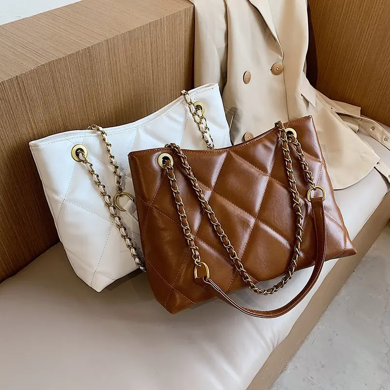 Large PU Leather Hand Bags For Women 2021 Elegant Shoulder Handbags Female Travel Totes Lady Chain Designer Branded Bag
Large PU Leather Hand Bags For Women 2021 Elegant Shoulder Handbags Female Travel Totes Lady Chain Designer Branded Bag