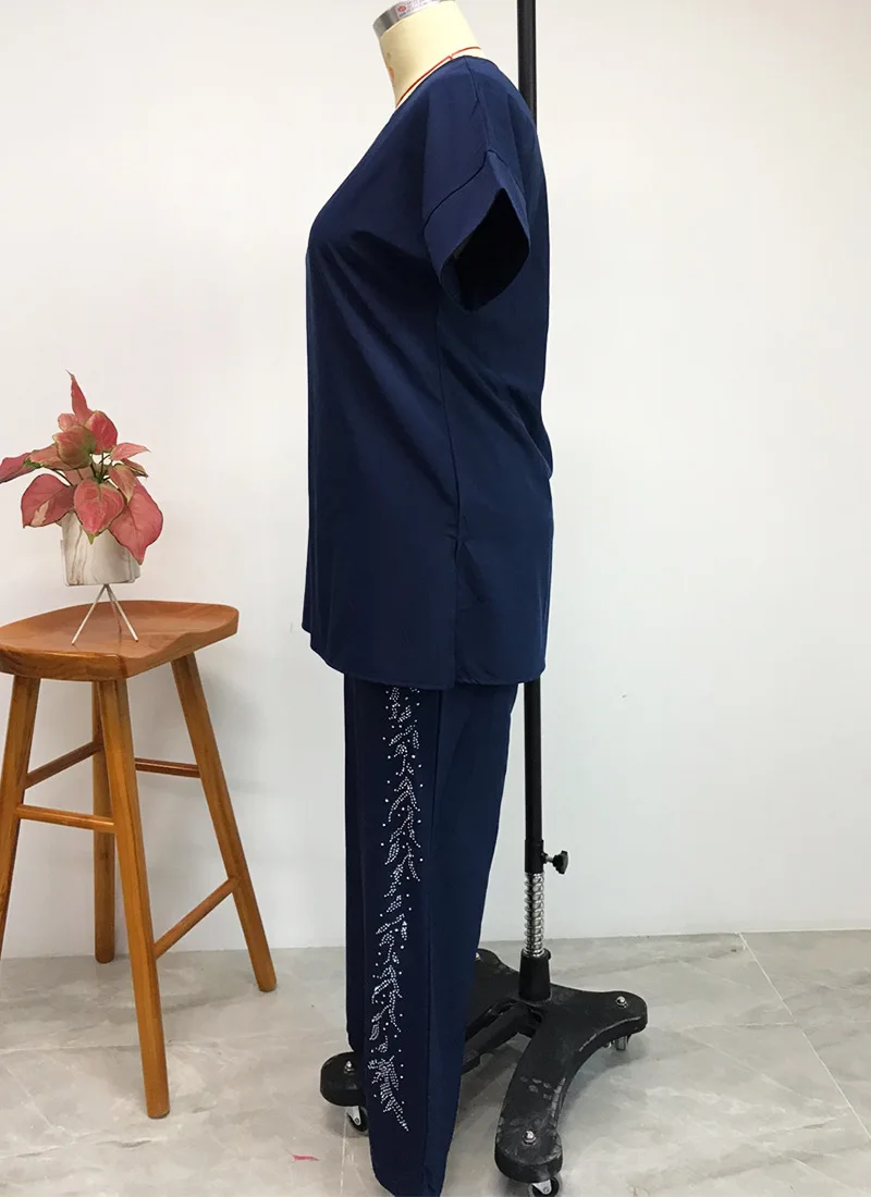 2 Two Piece Set Women New Spring Short Sleeve Tops and Wide Leg Pants Tracksuit Plus Size Outfits for Lady Navy Diamond 2 Pieces
2 Two Piece Set Women New Spring Short Sleeve Tops and Wide Leg Pants Tracksuit Plus Size Outfits for Lady Navy Diamond 2 Pieces