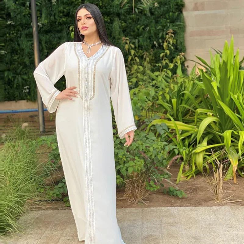 White Two-Piece Robe Muslim Dress For Women Fashion Abaya Dubai Young Arab Turkey Noble Turkish Robe Islamic Clothes 2021 New
White Two-Piece Robe Muslim Dress For Women Fashion Abaya Dubai Young Arab Turkey Noble Turkish Robe Islamic Clothes 2021 New