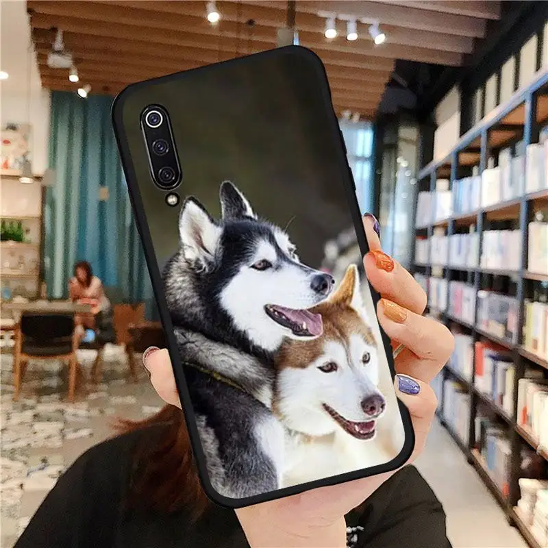 Husky dog Colorful Cute Phone Case black For Xiaomi Redmi mi note 7 8t 9 9t 9s 8 10 10t 11 pro lite K20 max 3
Husky dog Colorful Cute Phone Case black For Xiaomi Redmi mi note 7 8t 9 9t 9s 8 10 10t 11 pro lite K20 max 3