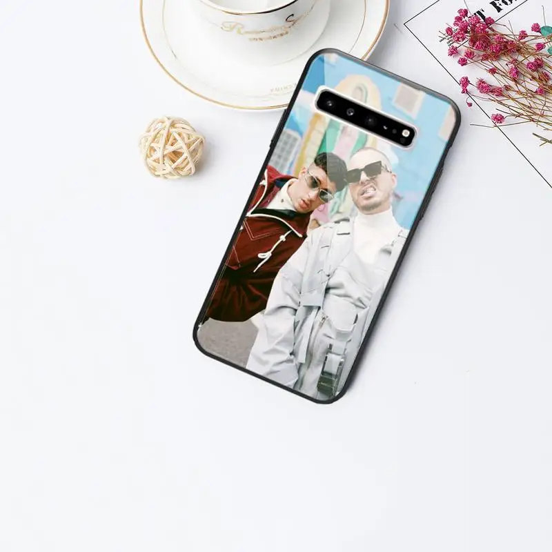 Bad Bunny Puerto Rico Glass Phone Case For Samsung Galaxy S20 Ultra S10 S9 S8 S7 Plus Edge S10 E Lite Note 8 9 10 Pro Cover
Bad Bunny Puerto Rico Glass Phone Case For Samsung Galaxy S20 Ultra S10 S9 S8 S7 Plus Edge S10 E Lite Note 8 9 10 Pro Cover