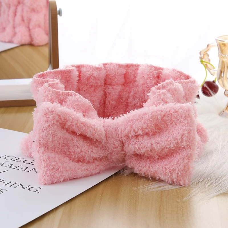 Wash Face Hair Holder Hairbands Soft Warm Coral Fleece Bow Headband For Women Girls Turban Fashion Hair Accessories
Wash Face Hair Holder Hairbands Soft Warm Coral Fleece Bow Headband For Women Girls Turban Fashion Hair Accessories