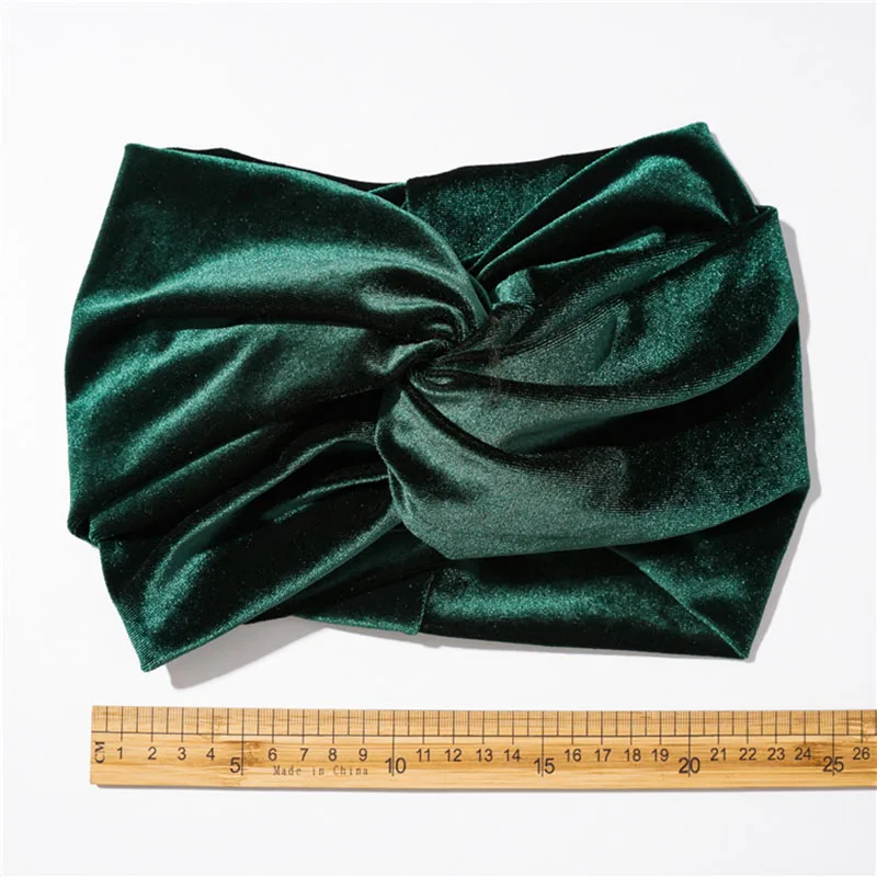 Wide Stretch Head Wrap Women Fashion Golden Velvet Headband Solid Color Simple All-match Hair Accessories Elastic Hair Band
Wide Stretch Head Wrap Women Fashion Golden Velvet Headband Solid Color Simple All-match Hair Accessories Elastic Hair Band