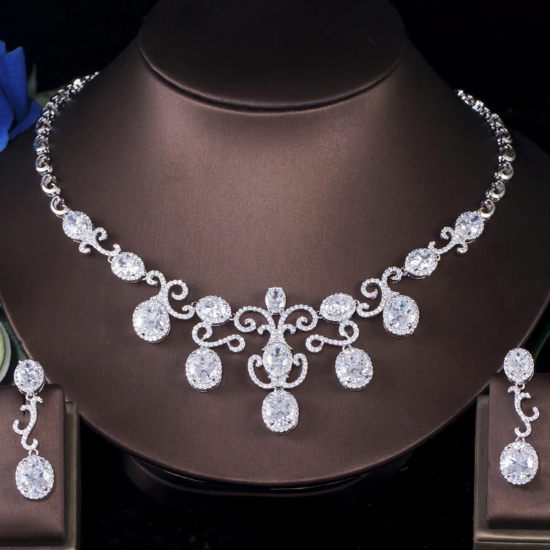 ThreeGraces Luxury White Cubic Zirconia Chandelier Necklace and Earrings Bridal Wedding Banquet Jewelry Set for Women TZ638
ThreeGraces Luxury White Cubic Zirconia Chandelier Necklace and Earrings Bridal Wedding Banquet Jewelry Set for Women TZ638