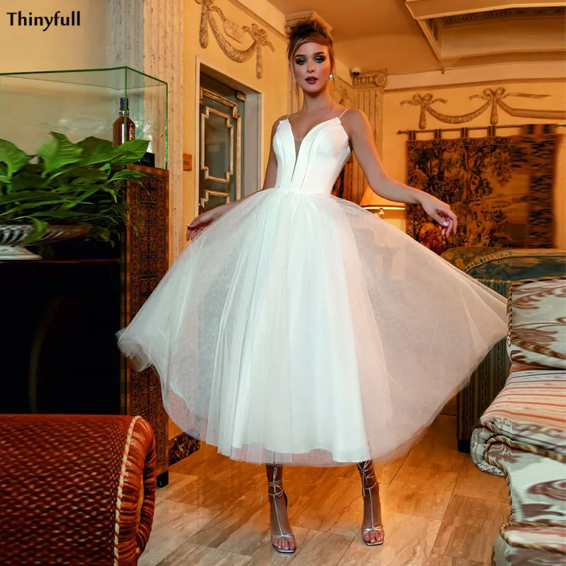 Thinyfull Simple Tea Length Wedding Dresses Spaghetti Straps A-Line Contry Bride Dress Vintage Mariage Gowns Robe De Mariee
Thinyfull Simple Tea Length Wedding Dresses Spaghetti Straps A-Line Contry Bride Dress Vintage Mariage Gowns Robe De Mariee