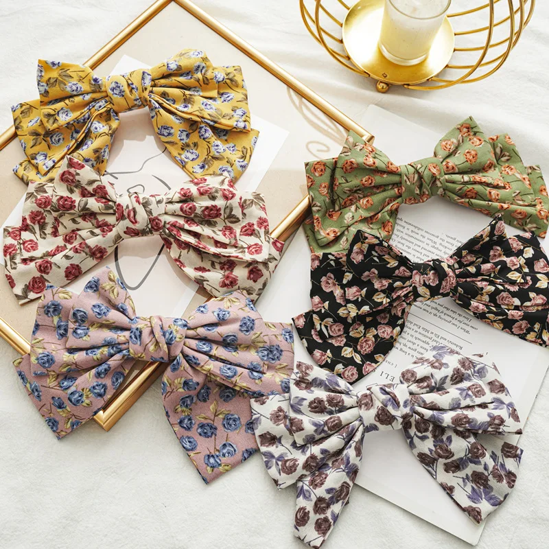 Japan and South Korea new style JK rose flower big bow hairpin female Korean boutique three-layer spring clip hair accessory
Japan and South Korea new style JK rose flower big bow hairpin female Korean boutique three-layer spring clip hair accessory