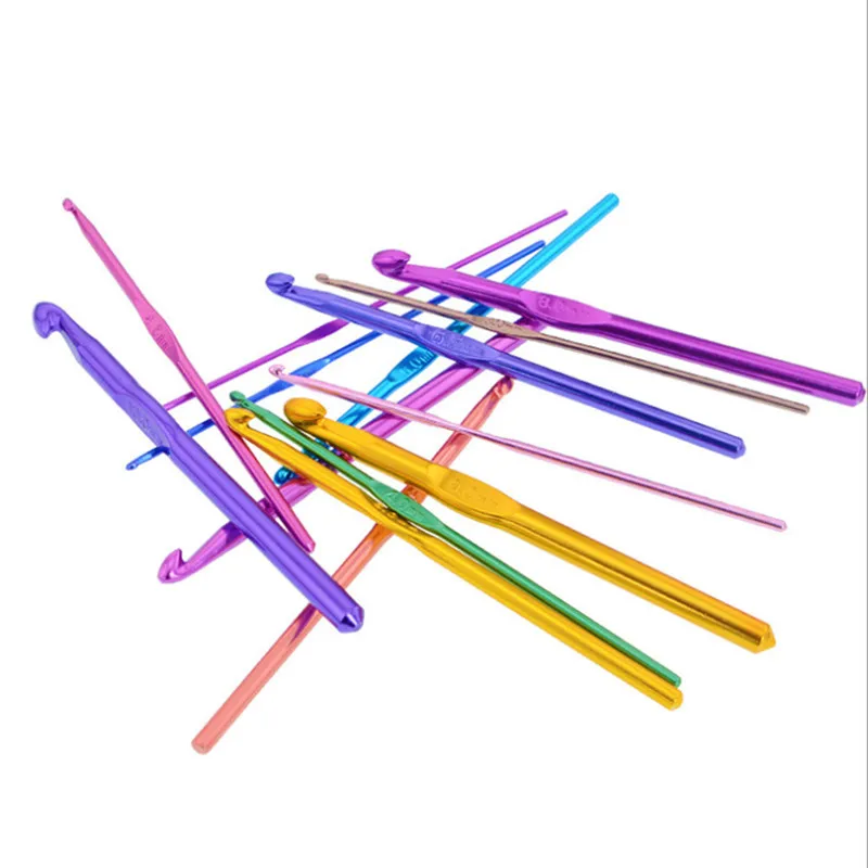 1Pcs random color aluminum alloy crochet hook 2-10mm all hand-sewn knitted sweater crochet tool
1Pcs random color aluminum alloy crochet hook 2-10mm all hand-sewn knitted sweater crochet tool