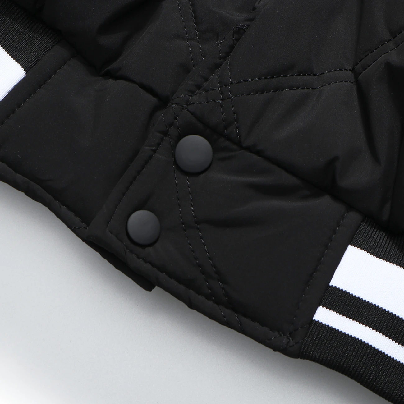 Bomber Men Women Coat Baseball Coats Streetwear Thick Winter Harajuku Cardigan Jacket Hip Hop Loose Unisex Korean
Bomber Men Women Coat Baseball Coats Streetwear Thick Winter Harajuku Cardigan Jacket Hip Hop Loose Unisex Korean