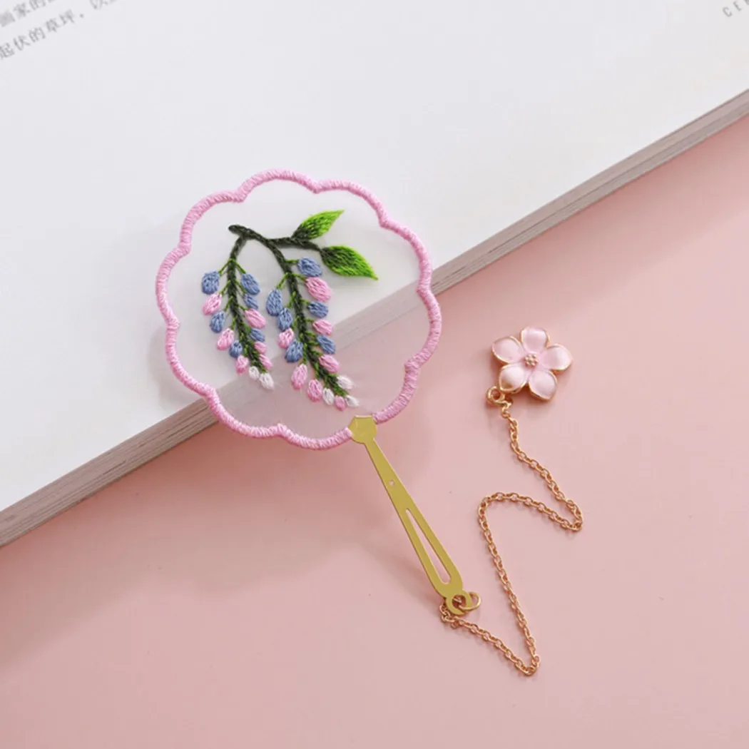 A variety of styles DIY material package antique creative group fan bookmark in stock dropshipping 2021 new
A variety of styles DIY material package antique creative group fan bookmark in stock dropshipping 2021 new