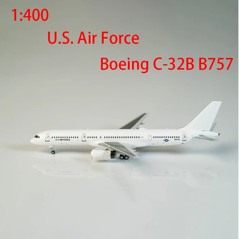 Модель литая самолета масштаб 1:400 США Air Force C-32B B757 дисплей стандарта статики