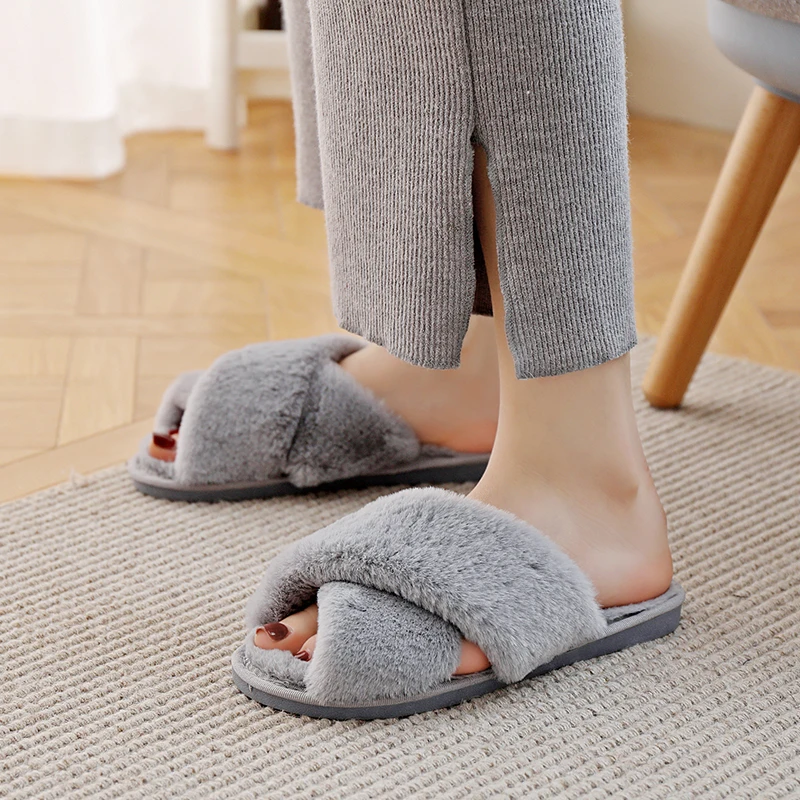 Winter Women House Slippers Faux Fur Fashion Warm Shoes Woman Slip on Flats Female Slides Black Pink Cozy Home Furry Slippers
Winter Women House Slippers Faux Fur Fashion Warm Shoes Woman Slip on Flats Female Slides Black Pink Cozy Home Furry Slippers