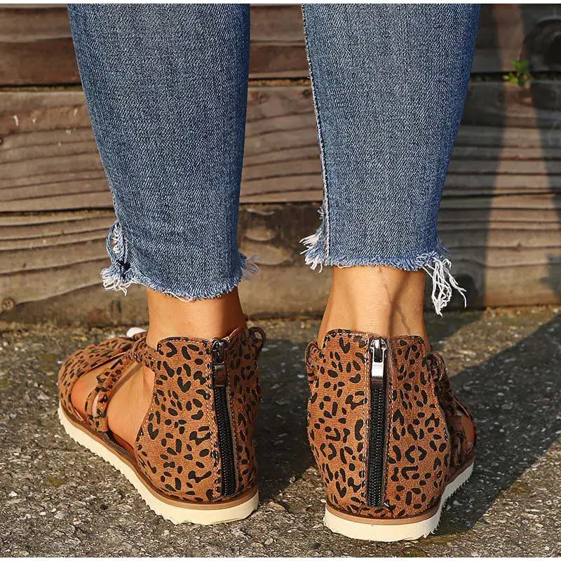 2021 New Women's Sandals Leopard Printed Cross Tied Zipper Falt Shoes Ladies Non-slip Leisure Gladiator Summer Female Shoes
2021 New Women's Sandals Leopard Printed Cross Tied Zipper Falt Shoes Ladies Non-slip Leisure Gladiator Summer Female Shoes