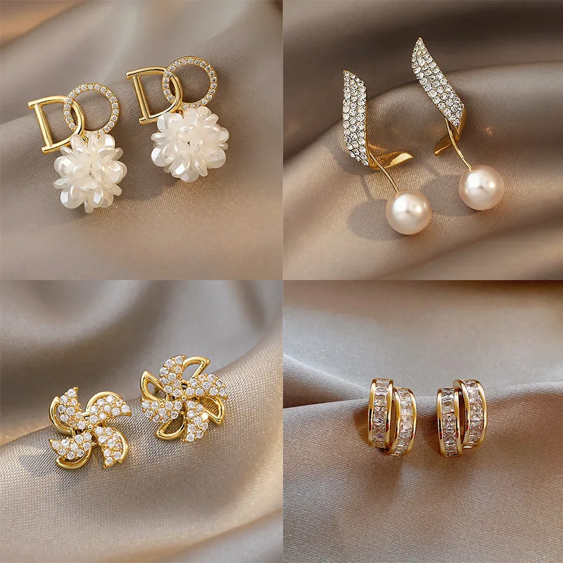 Korean Fashion Geometric Metal Pearl Pendant Drop Earrings For Woman 2021 Gothic Girl's Elegant Jewelry Wedding Set Accessories
Korean Fashion Geometric Metal Pearl Pendant Drop Earrings For Woman 2021 Gothic Girl's Elegant Jewelry Wedding Set Accessories