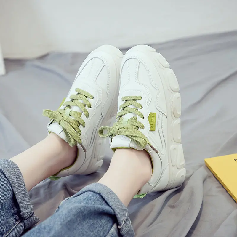 White Shoes for Women 2021 Spring New Versatile Platform Shoes Leather Versatile Casual Sneakers Student Single-Layer Shoes
White Shoes for Women 2021 Spring New Versatile Platform Shoes Leather Versatile Casual Sneakers Student Single-Layer Shoes