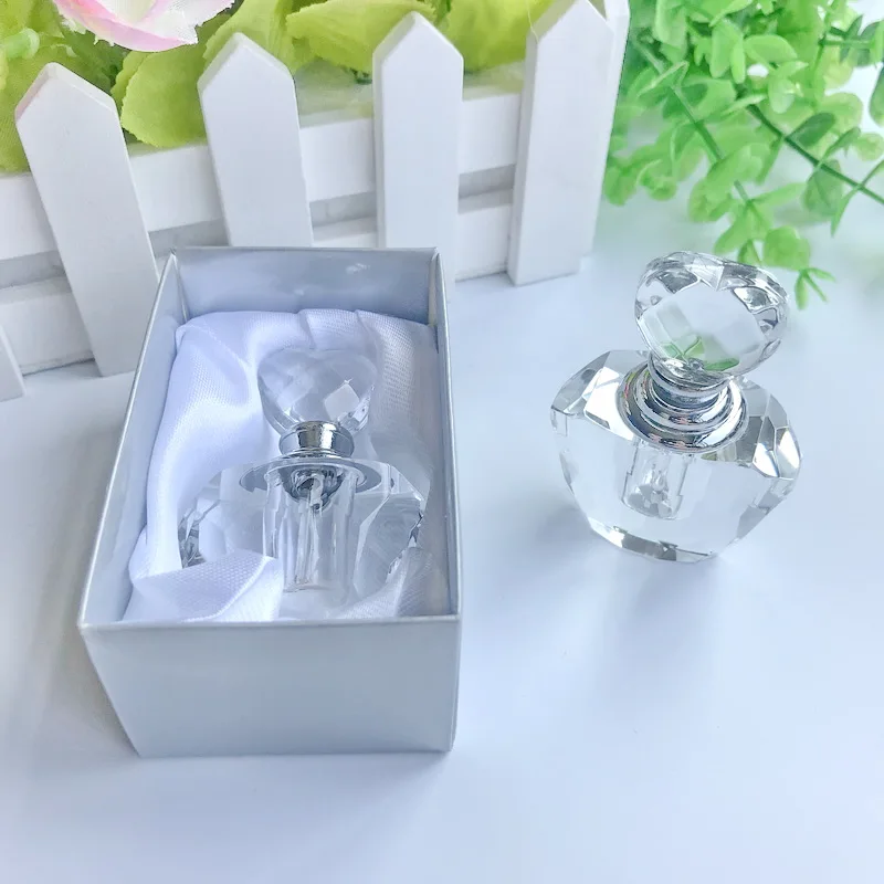 100PCS Wedding&Bridal Shower Favors Crystal Perfume Bottle Birthday Party Return Gift For Guest
100PCS Wedding&Bridal Shower Favors Crystal Perfume Bottle Birthday Party Return Gift For Guest