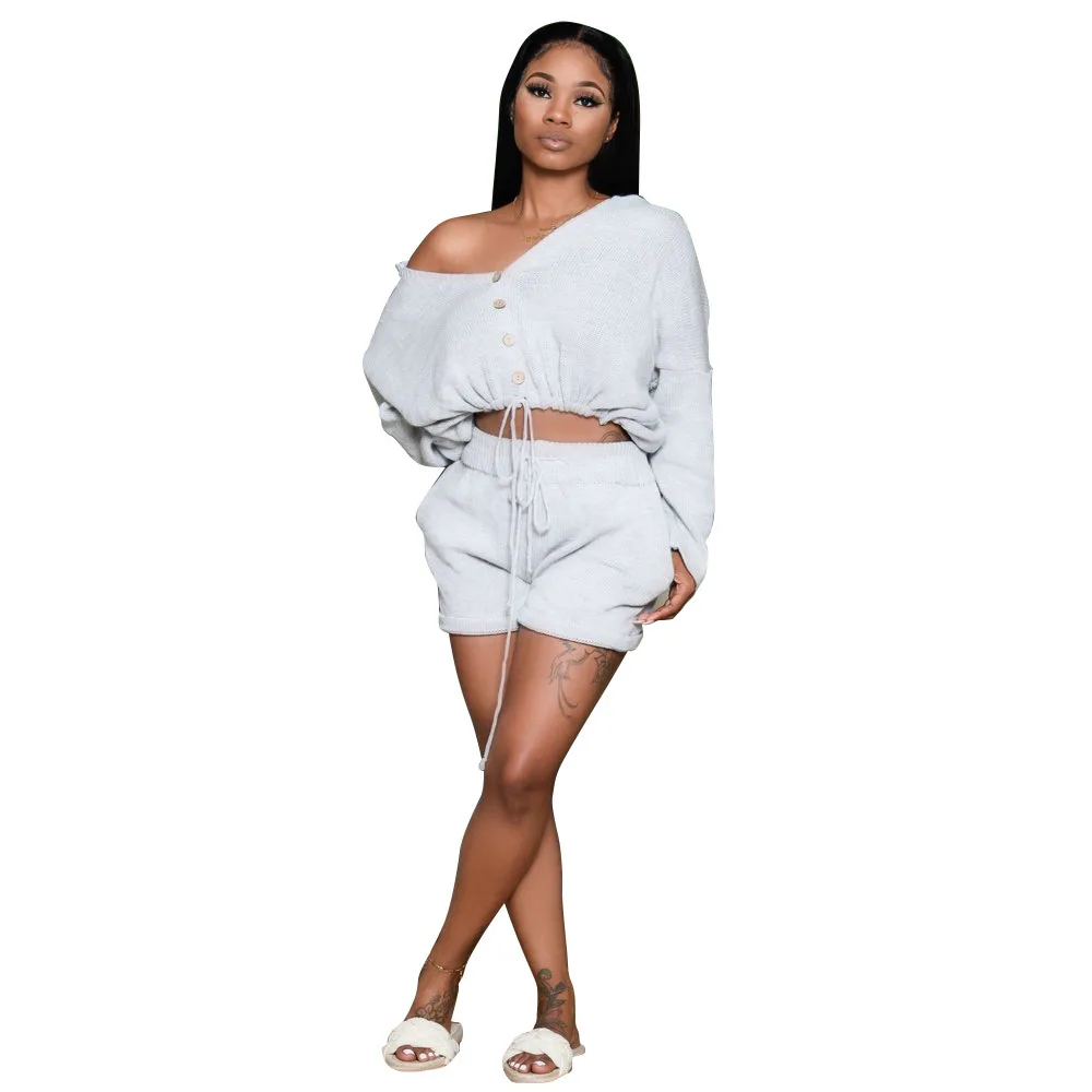 Knitted Two Piece Tracksuit Women's Warm Clothes Deep V-neck Long Sleeve Pullover and Drawstring Loose Shorts Autumn Winter Sets
Knitted Two Piece Tracksuit Women's Warm Clothes Deep V-neck Long Sleeve Pullover and Drawstring Loose Shorts Autumn Winter Sets