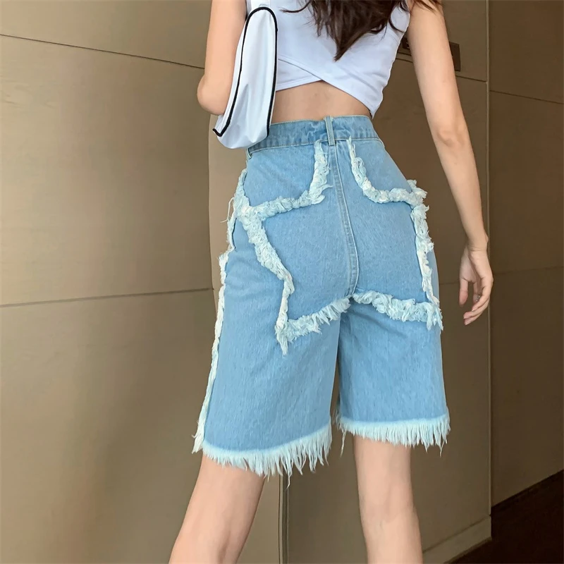 Summer ripped Jeans 2021 Korean fashion personality holes irregula waist boyfriend Blue Denim pants casual Knee Length pants 
Summer ripped Jeans 2021 Korean fashion personality holes irregula waist boyfriend Blue Denim pants casual Knee Length pants