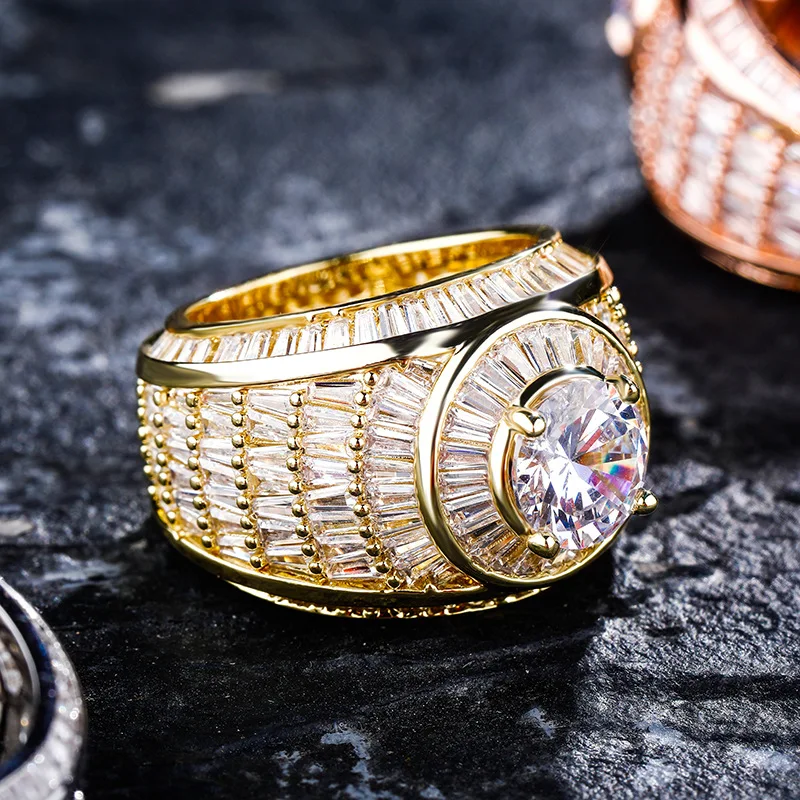 В стиле «хип-хоп» с креплением микро-паве ААА кубического циркония Bling лед из ювелирных изделий геометрической формы круглые кольца для муж...
В стиле «хип-хоп» с креплением микро-паве ААА кубического циркония Bling лед из ювелирных изделий геометрической формы круглые кольца для муж...