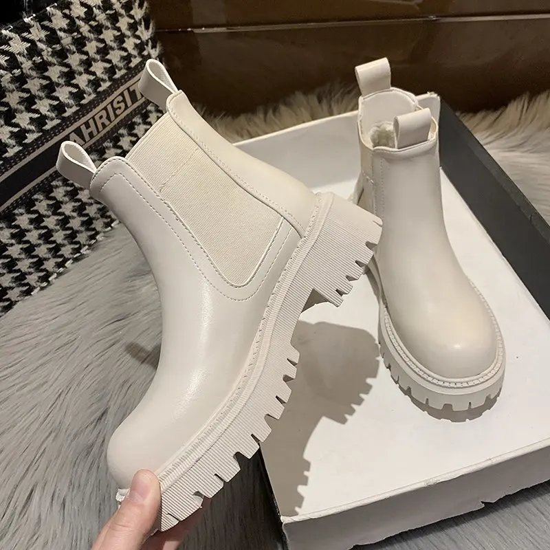 Women Chelsea Boots White Leather Punk Gothic Shoes Platform Ankle Boots Brown 2021 Winter Women Warm Fur Combat Boots Pink
Women Chelsea Boots White Leather Punk Gothic Shoes Platform Ankle Boots Brown 2021 Winter Women Warm Fur Combat Boots Pink