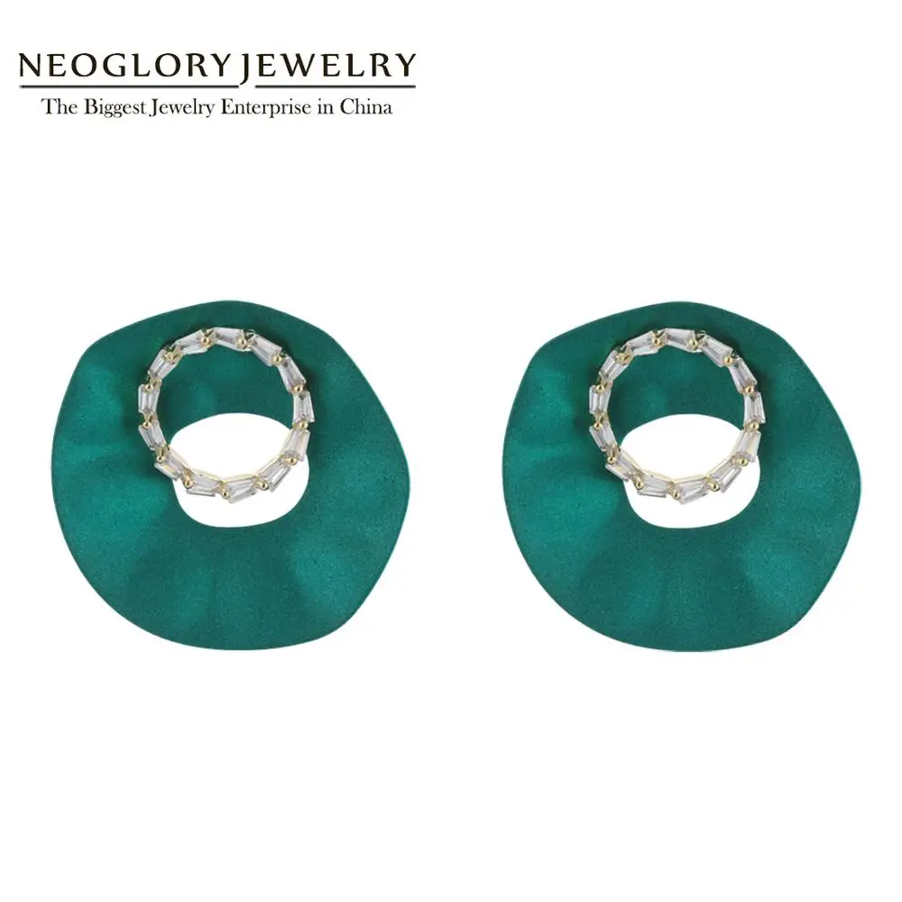 Женские круглые серьги Neoglory, корейский дизайн, ААА Циркон, полые эмалевые серьги, 4 цвета на выбор, модные украшения, подарок для подруги
Женские круглые серьги Neoglory, корейский дизайн, ААА Циркон, полые эмалевые серьги, 4 цвета на выбор, модные украшения, подарок для подруги