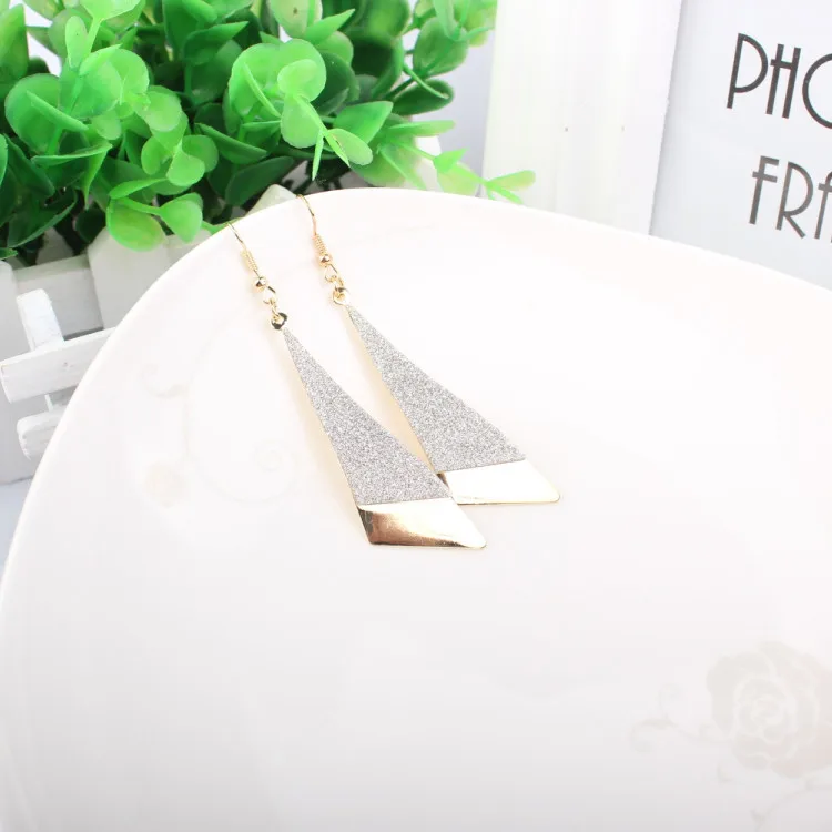 Geometric Triangle Hanging Long Dangle Earrings Jewelry Statement Wedding Work Daily Gifts 2021 New Arrival Trendy Classic Women
Geometric Triangle Hanging Long Dangle Earrings Jewelry Statement Wedding Work Daily Gifts 2021 New Arrival Trendy Classic Women