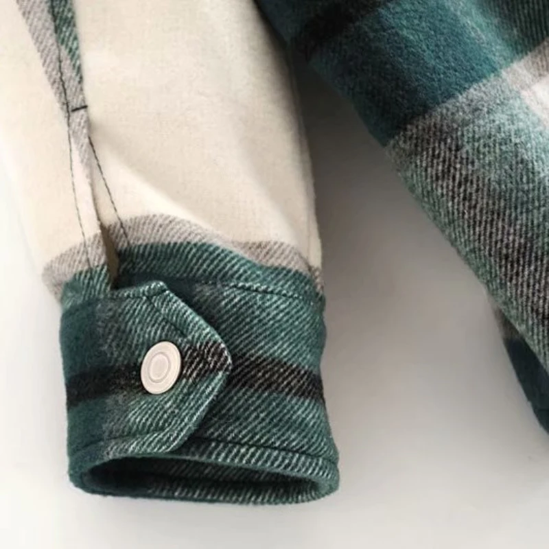 Nice Casual Woman Loose Green Plaid Woolen Shirt Fad Fashion Ladies Autumn Oversized Long Sleeve Outerwear Female Vintage Top
Nice Casual Woman Loose Green Plaid Woolen Shirt Fad Fashion Ladies Autumn Oversized Long Sleeve Outerwear Female Vintage Top