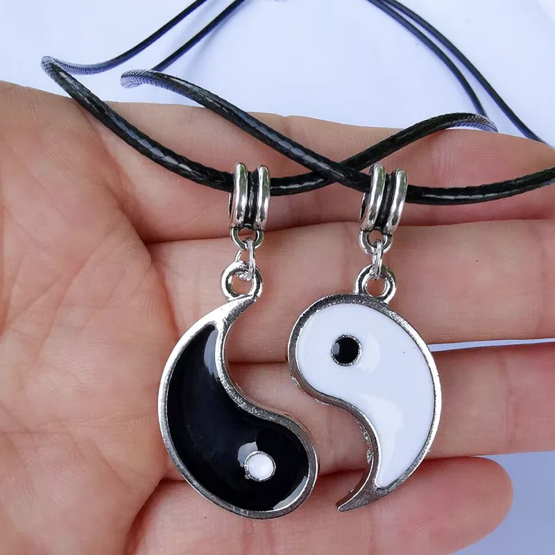 Paired Necklaces for Women Men Matching Tai Chi Yin Yang Pendant Couple Best Friend Fashion Jewelry Korean Trendy Friendship
Paired Necklaces for Women Men Matching Tai Chi Yin Yang Pendant Couple Best Friend Fashion Jewelry Korean Trendy Friendship