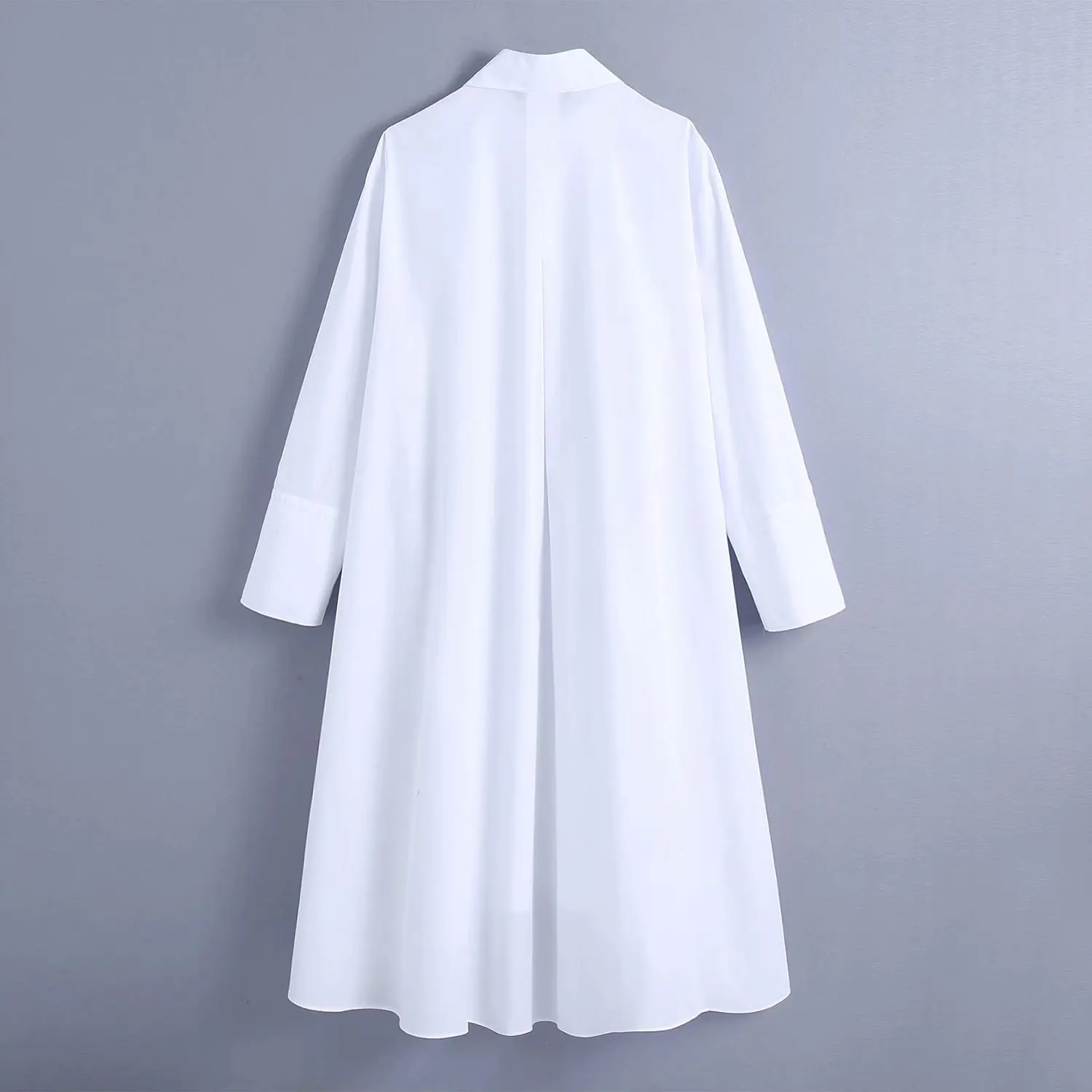2021 Women New Spring Summer Oversize Solid Color Dresses Ladies Fashionable Turn Down Collar Casual Poplin Long Shirt Dress
2021 Women New Spring Summer Oversize Solid Color Dresses Ladies Fashionable Turn Down Collar Casual Poplin Long Shirt Dress