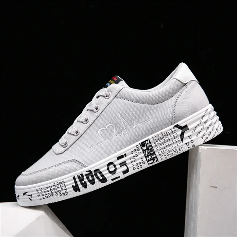 2021 new Fashion Women Vulcanized Shoes Sneakers Ladies Lace-up Casual Shoes Breathable Canvas Lover Shoes Graffiti Flat
2021 new Fashion Women Vulcanized Shoes Sneakers Ladies Lace-up Casual Shoes Breathable Canvas Lover Shoes Graffiti Flat