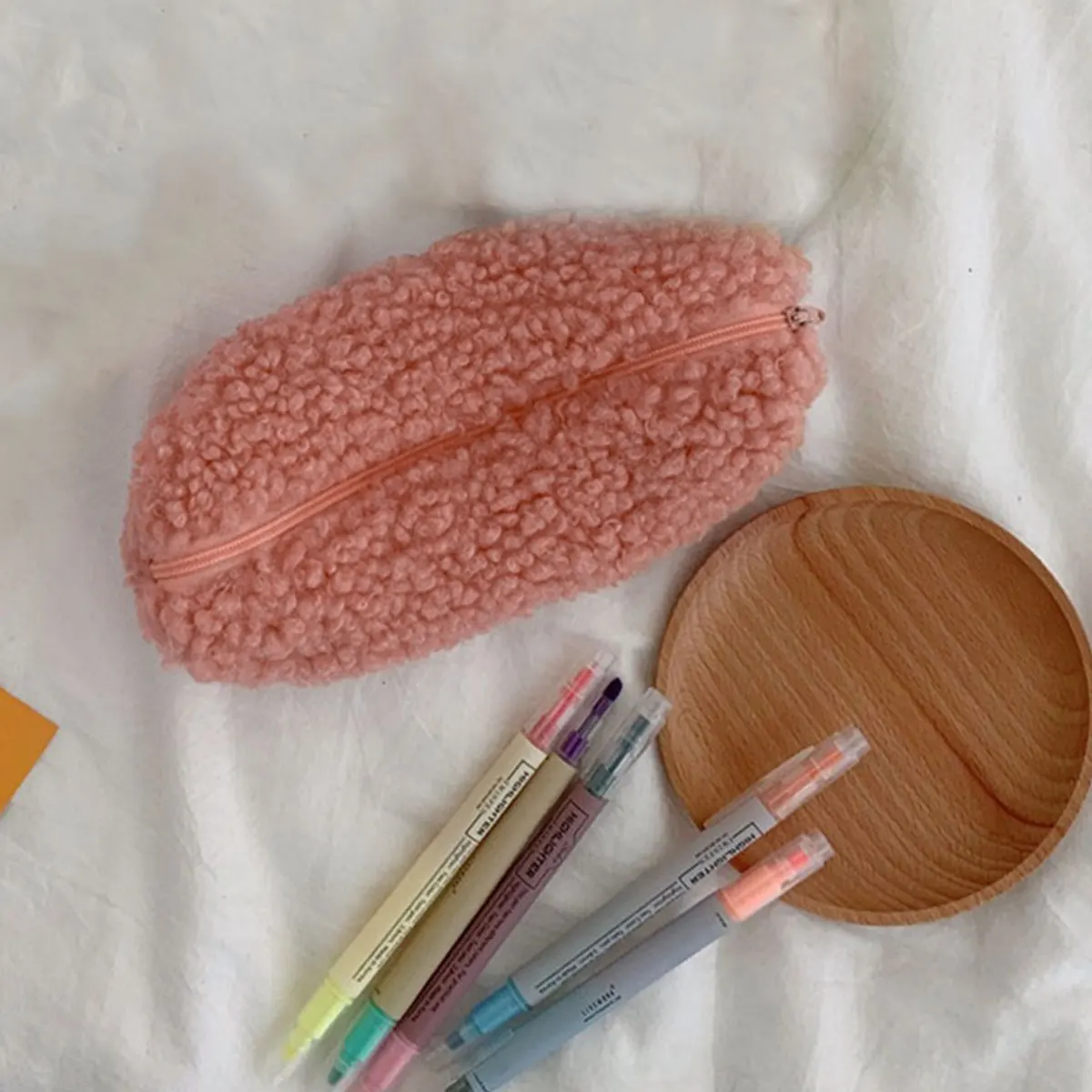 Colorful Plush cute Pencil Case School Bag Stationery Pencilcase Kawaii Girls School Supplies Tools Storage Holder Pouch
Colorful Plush cute Pencil Case School Bag Stationery Pencilcase Kawaii Girls School Supplies Tools Storage Holder Pouch