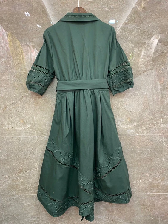 2020 autumn and winter new women's lapel water-soluble embroidery bubble short-sleeved lace-up waist dress 1226
2020 autumn and winter new women's lapel water-soluble embroidery bubble short-sleeved lace-up waist dress 1226