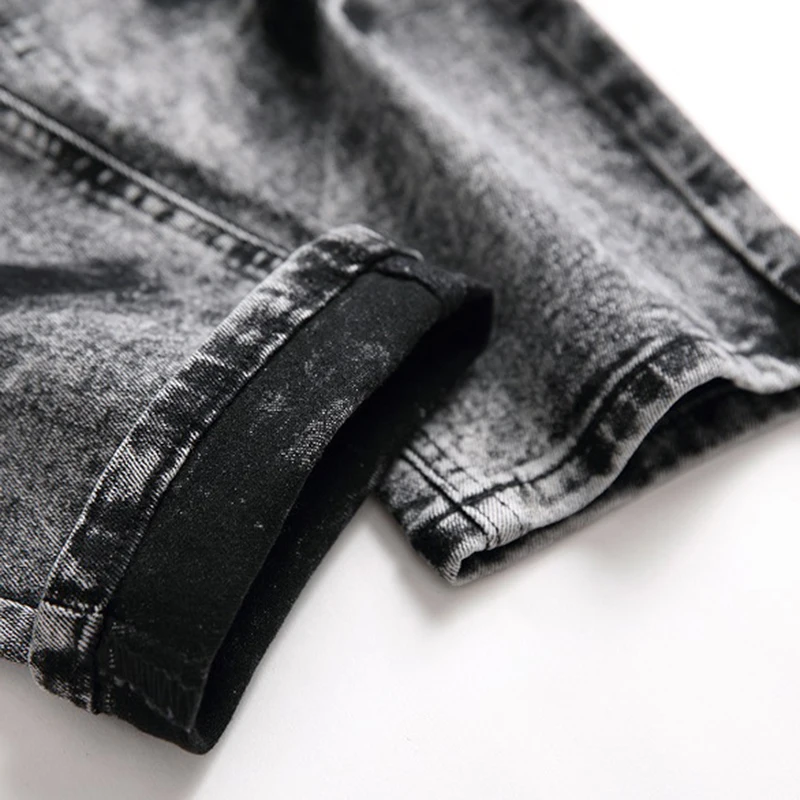 Men's tie and dyed gray black denim jeans Plus size snow washed holes ripped slim straight pants
Men's tie and dyed gray black denim jeans Plus size snow washed holes ripped slim straight pants