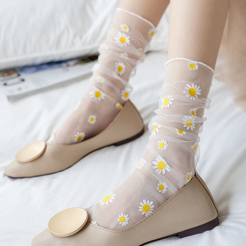 Sweet Floral Women Socks Transparent Ultra-thin Daisy Socks Girls Fashion Chiffon Tulle Long Socks Calcetines Mujer Summer
Sweet Floral Women Socks Transparent Ultra-thin Daisy Socks Girls Fashion Chiffon Tulle Long Socks Calcetines Mujer Summer