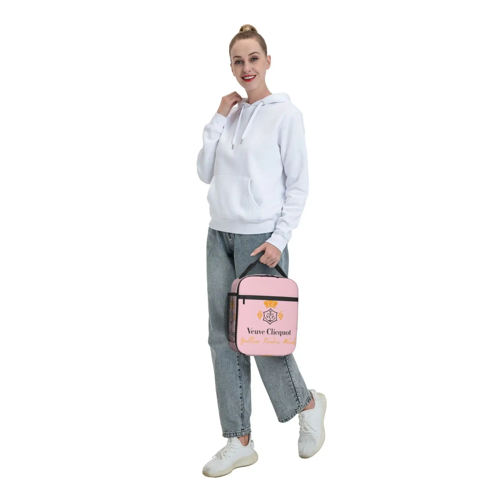 Veuve Clicquot Picnic Bag Luxury Lunch Bag Personal Lunchbox Bag Pack Refrigerated Shopping Bag Vcwcd18
Veuve Clicquot Picnic Bag Luxury Lunch Bag Personal Lunchbox Bag Pack Refrigerated Shopping Bag Vcwcd18