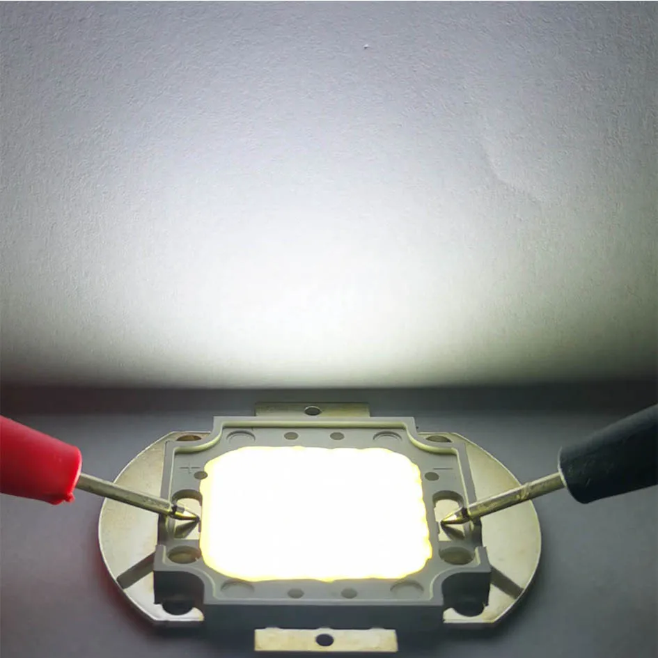 Светодиодные чипы Диод SMD 10 Вт 20 Вт 30 Вт 50 Вт 100 Вт DC12-14V DC30-32V Высокая мощность 35 мил Медный светодиодный встроенный источник света Прожектор
Светодиодные чипы Диод SMD 10 Вт 20 Вт 30 Вт 50 Вт 100 Вт DC12-14V DC30-32V Высокая мощность 35 мил Медный светодиодный встроенный источник света Прожектор