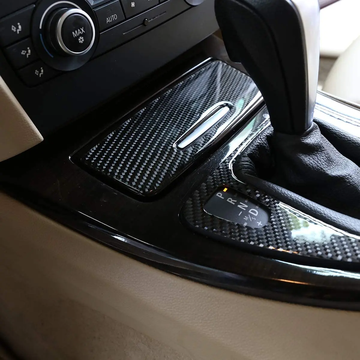 Soft Carbon Fiber Central Control Cigarette Lighter Panel Stickers Trim for BMW 3 Series E90 E92 2005-2012
Soft Carbon Fiber Central Control Cigarette Lighter Panel Stickers Trim for BMW 3 Series E90 E92 2005-2012