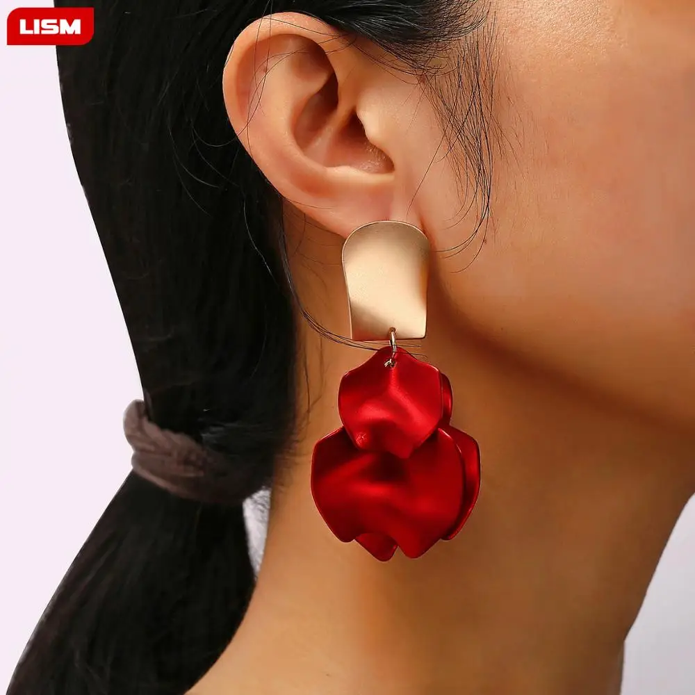 

Korea Hot Fashion Jewelry Acrylic Paint Romantic Leaves Rose Petals dangle Earrings Gold Copper Earrings for women gift