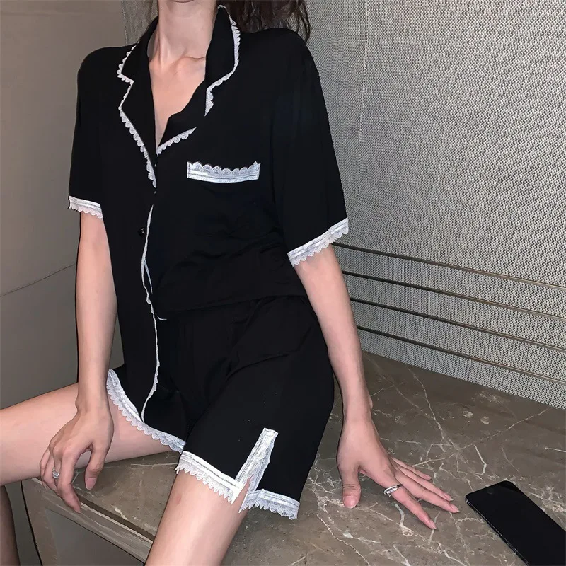 Summer women's pajamas set sexy lace thin section loose shorts home service 2-piece set
Summer women's pajamas set sexy lace thin section loose shorts home service 2-piece set