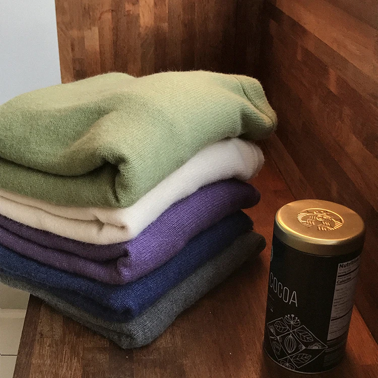 Women Autumn Winter solid color V neck Cardigan Sweater coat Female Long Sleeve Outwear loose Knitted tops
Women Autumn Winter solid color V neck Cardigan Sweater coat Female Long Sleeve Outwear loose Knitted tops