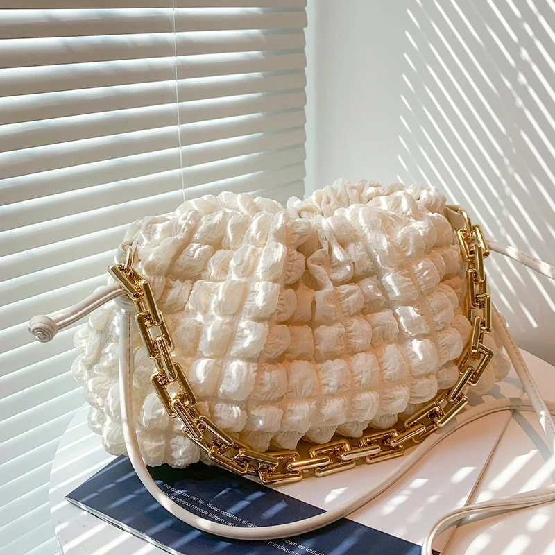 Female Party Fashion Crossbody Bags for Women 2022 Winter Chain Plaid Shoulder Bag Ladies Banquet Armpit Clutch Purses Hand Bags
Female Party Fashion Crossbody Bags for Women 2022 Winter Chain Plaid Shoulder Bag Ladies Banquet Armpit Clutch Purses Hand Bags