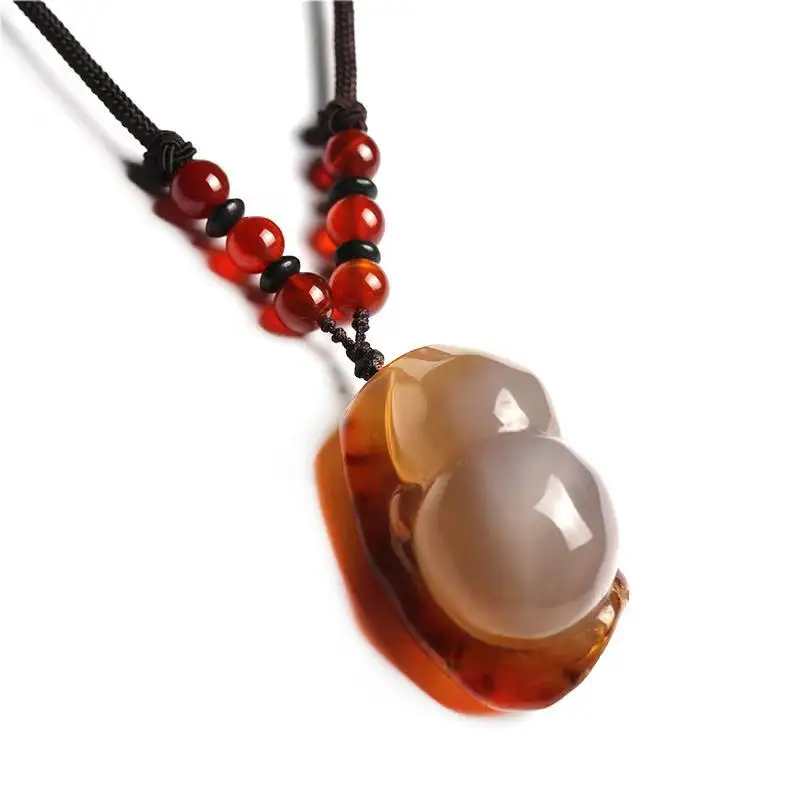 Hot Promotion Chalcedony Agate White Chalcedony Cabbage Pendant Buddha With Skin Gourd Pendant Jewelry
Hot Promotion Chalcedony Agate White Chalcedony Cabbage Pendant Buddha With Skin Gourd Pendant Jewelry