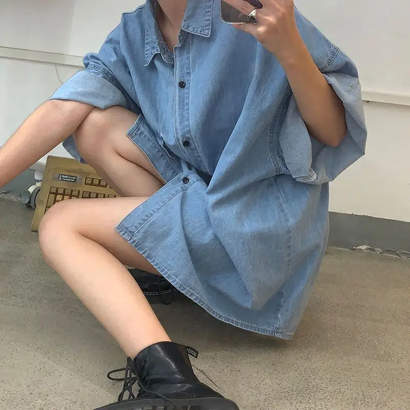 2021 New Denim Shirt Female Student Korean Version Loose Short-sleeved Jacket Mid-length Women Fashion 2021 Shirt And Blouse
2021 New Denim Shirt Female Student Korean Version Loose Short-sleeved Jacket Mid-length Women Fashion 2021 Shirt And Blouse